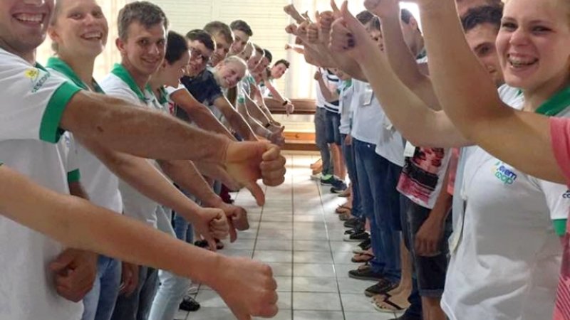 JovemCoop discute liderança, cooperativismo e organização do quadro social