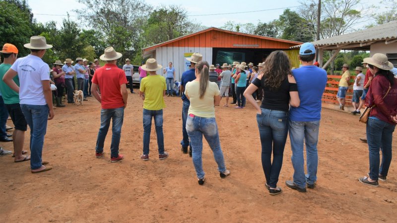 DIAS DE CAMPO: 'Escola A1 do Leite’ realiza atividades práticas para exemplificar como construir uma atividade sólida e sustentável