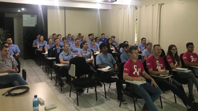 COOPER A1 SUPERMERCADOS: funcionários do departamento de hortifrúti receberam treinamento