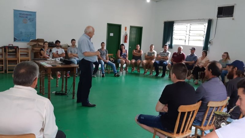 DE OLHO NA QUALIDADE RURAL: Descanso iniciou nova turma no programa