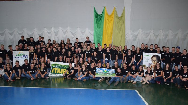 1° ENCONTRO REGIONAL DE JOVENS COOPERATIVISTAS REUNIU COOPER A1, AURIVERDE E ITAIPU