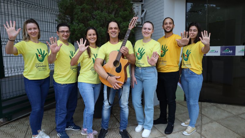 FAZER O BEM FAZ PARTE DA GENTE: Grupo de voluntários homenageia colaboradores pelo Dia do Trabalhador