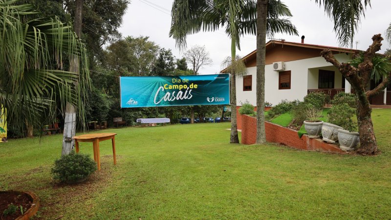DIA DE CAMPO: Casais cooperativistas se reúnem em Descanso 