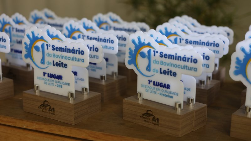 PRIMEIRA EDIÇÃO: Seminário da Bovinocultura de Leite reuniu mais de 300 produtores