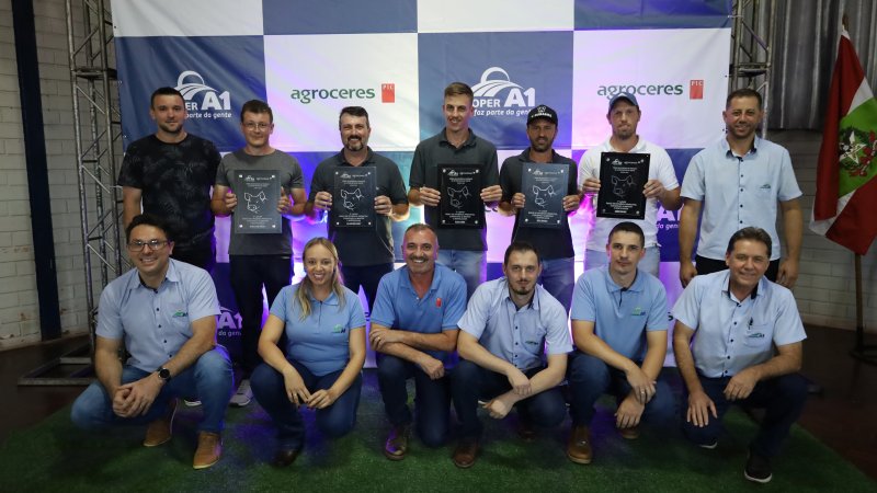 SEMINÁRIO COOPER A1 E AGROCERES PIC: Destaques de UPDs são reconhecidos 