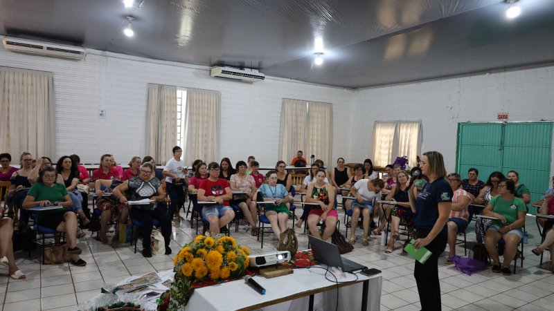 CICLOS: Mulher A1/ Sicoob conclui 2023 com encontro de líderes 