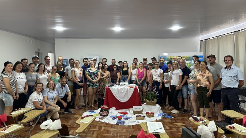 PROGRAMA: Nova turma do Empoderando Casais é iniciada em Descanso 
