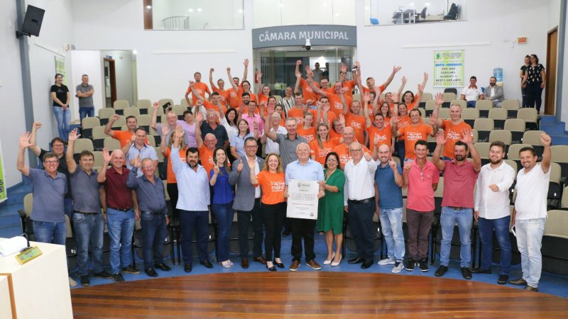 MOÇÃO: Câmara de Vereadores de Itapiranga realiza homenagem à Cooper A1 