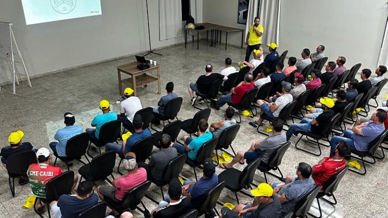 QUALIFICAÇÃO: Finalizado o mês do profissional da obra na Cooper A1