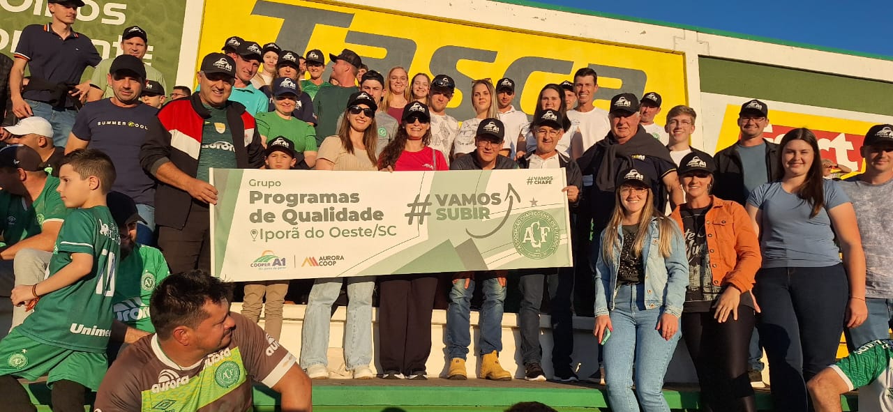 NOITE DE JOGO: Cooperados integram a torcida da Chapecoense